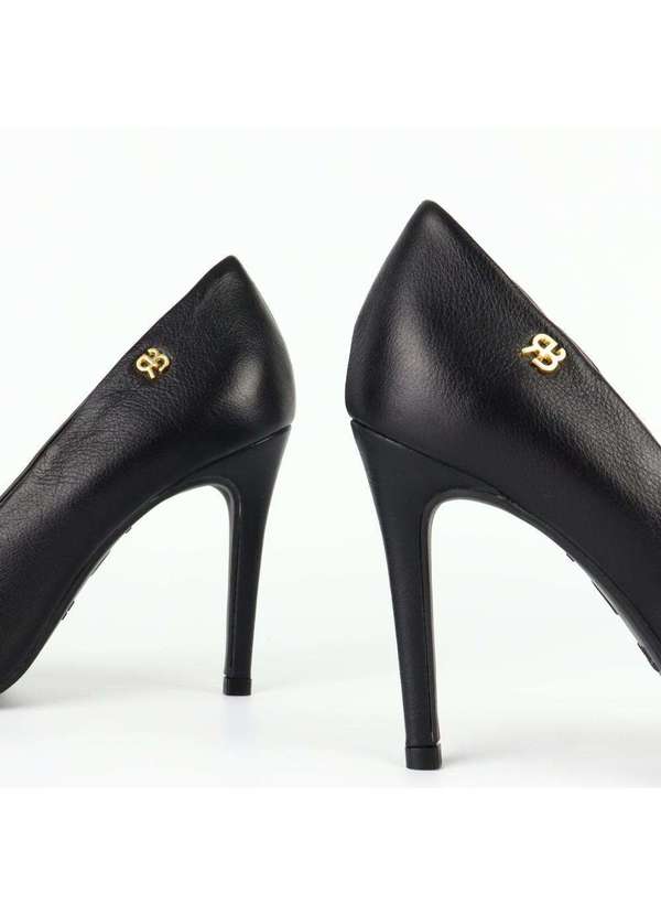 Raphaella Booz - Scarpin Salto Alto Couro Toscana Preto 4