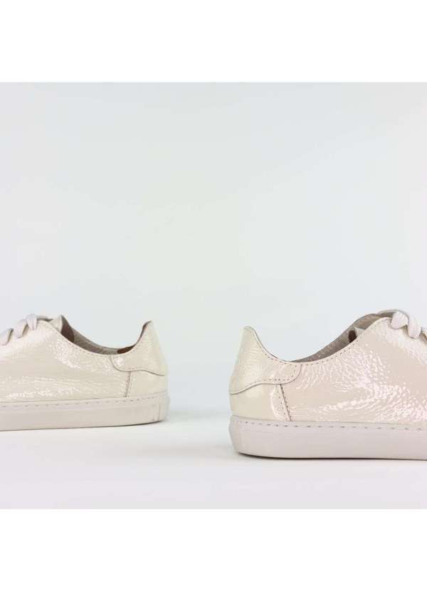 Raphaella Booz - Tênis Verniz Verniz Show Off White 5