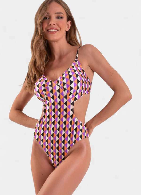 Areia Branca - Maio Areia Branca Baly Engana Mamae Geo Roxo
