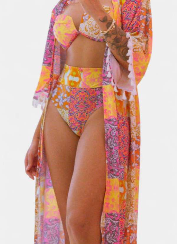 Areia Branca - Kimono Areia Branca Baly Paisley Laranja 4