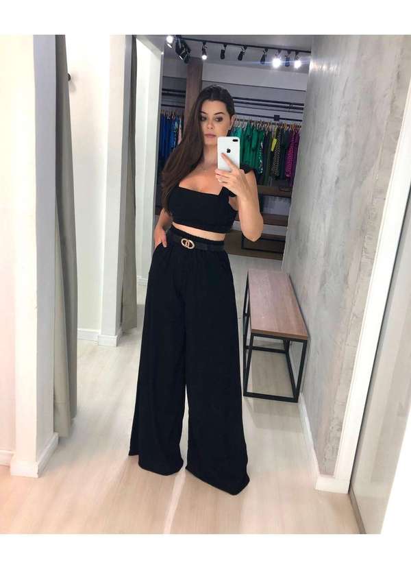 Closet Rc - Cropped Samira Preto