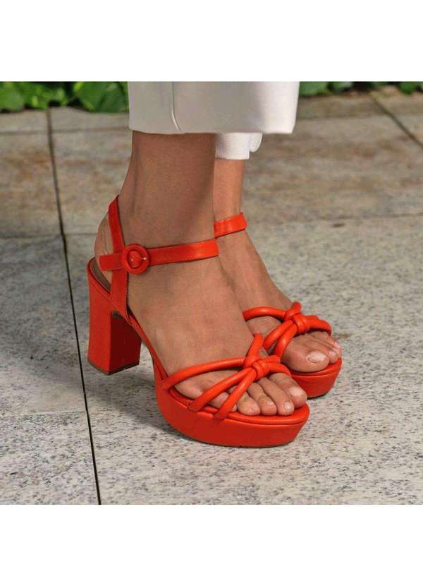 Comfort - Sandália Feminina de Salto Amarração Comfort Curcuma 8