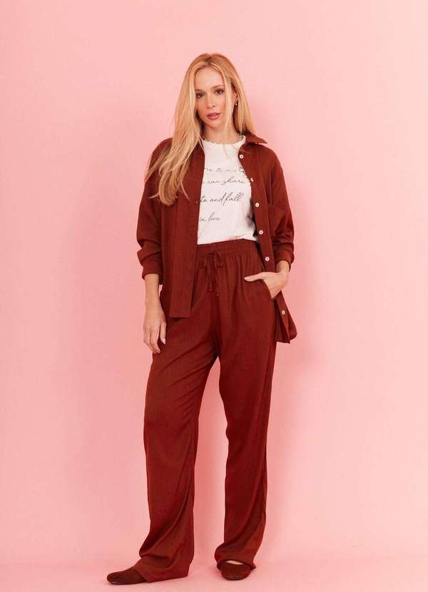 In Love - Calça Reta Olivia Marrom Marrom