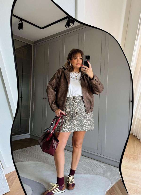 In Love - Saia Curta Wild Onca Estampado