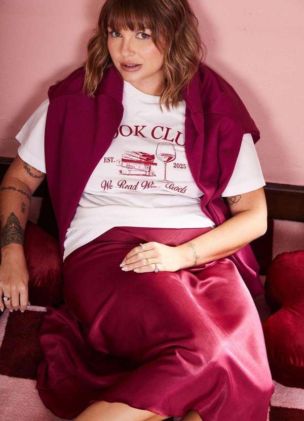 In Love - Saia Midi de Cetim Serena Pluma Rosa 5