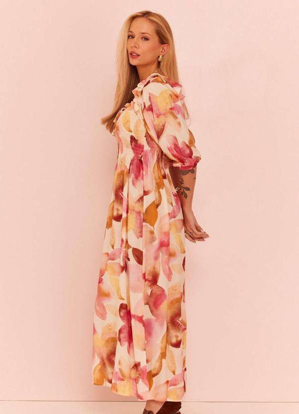 In Love - Vestido Midi Laura Floral Fundo Off Estampado 14
