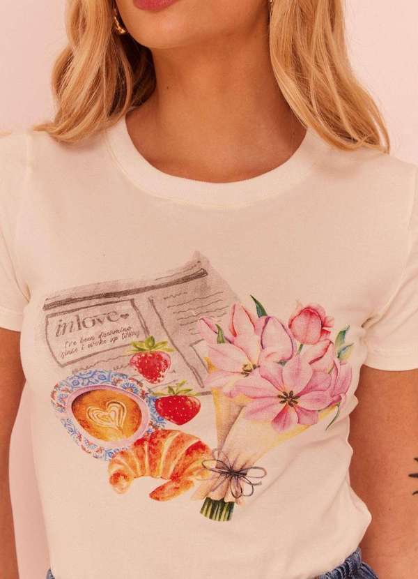 In Love - Baby Tee Jornal Paris Off White Branco 2