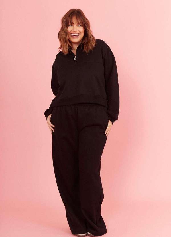 In Love - Calça de Moletom Camile Preto Preto 4