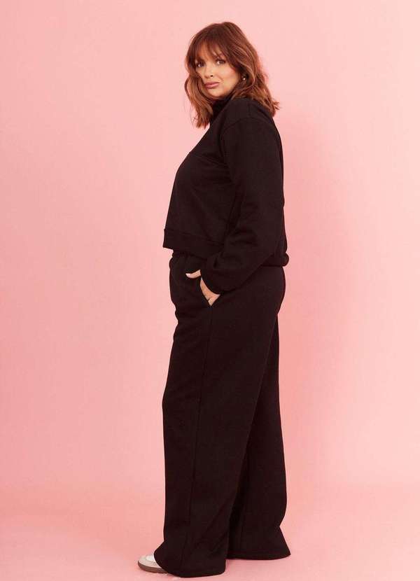 In Love - Calça de Moletom Camile Preto Preto 5