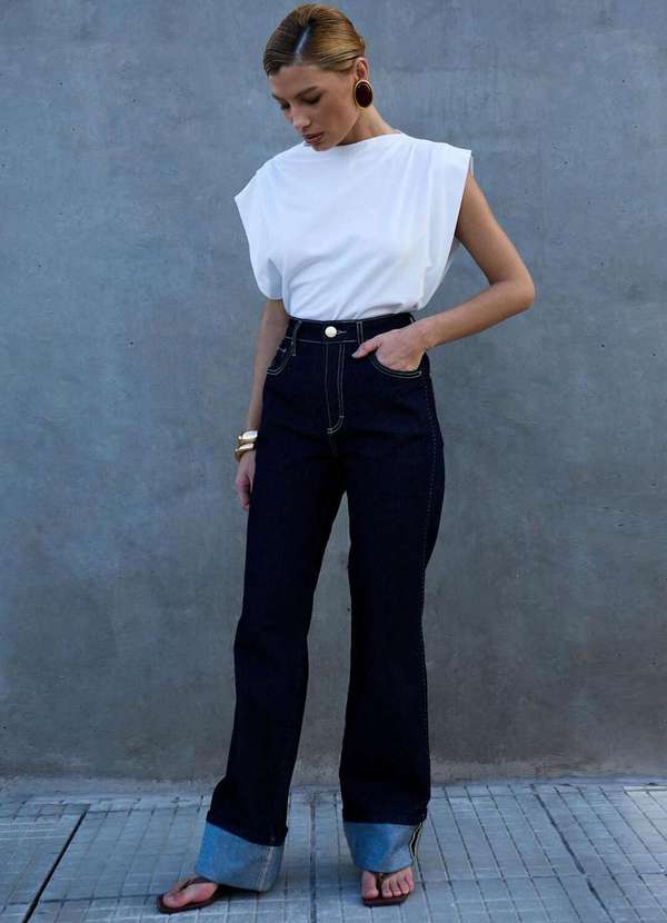 Laccord - Blusa com Drapeado nos Ombros Branco 5