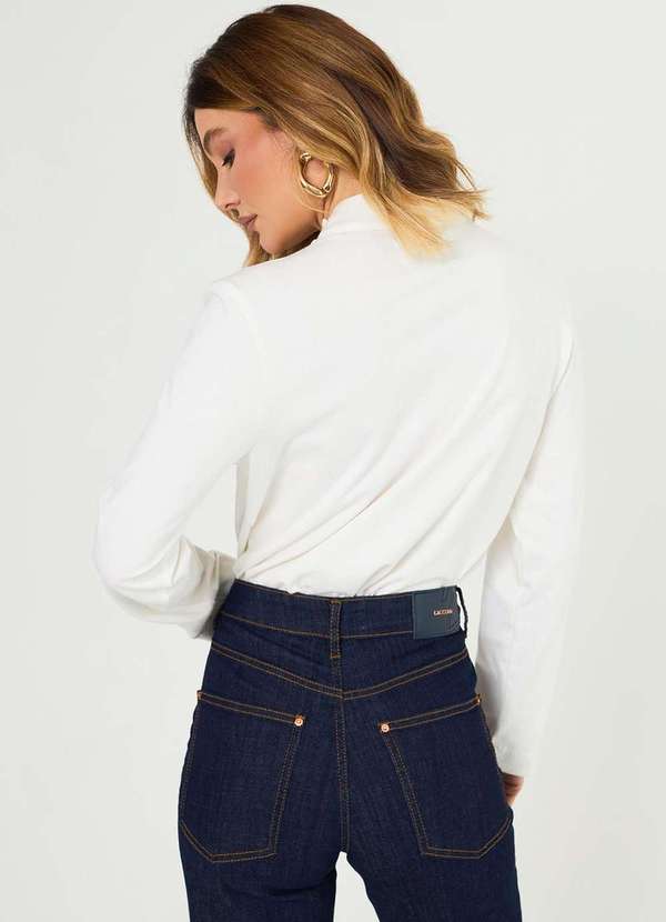 Laccord - Blusa Gola Alta com Botoes Branco 5