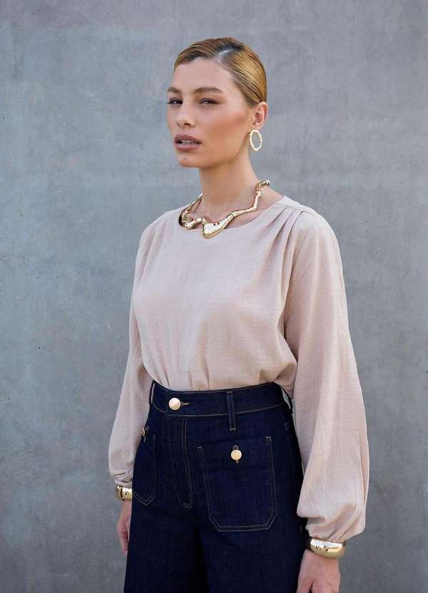 Laccord - Blusa Manga Longa e Decote Redondo Bege