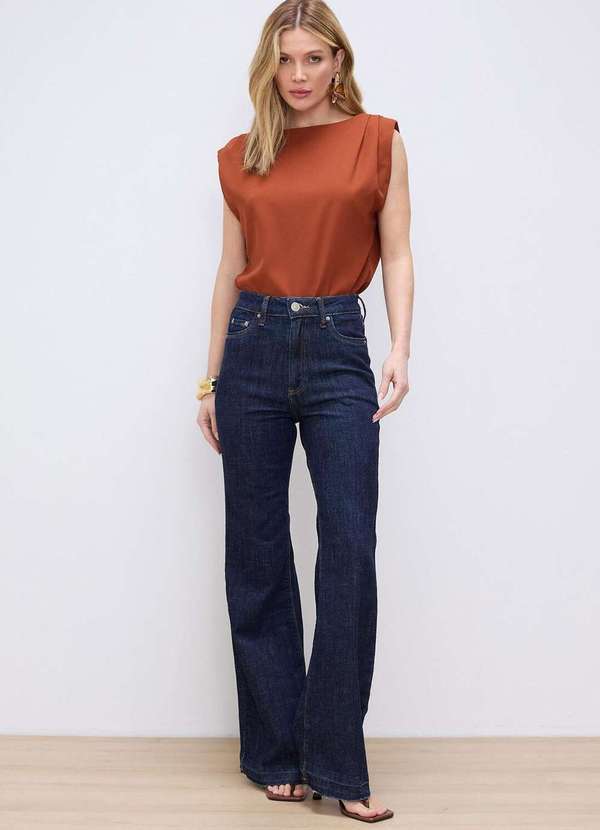 Laccord - Calca Jeans Boot Cut Detalha Barra Denim Escuro Azul