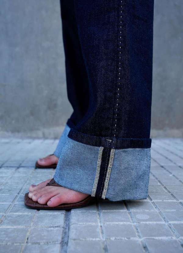Laccord - Calca Jeans Reta Amaciada com Barra Virada Azul 2