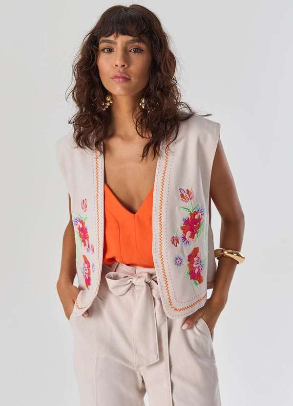 Laccord - Colete de Linho Bordado Bege