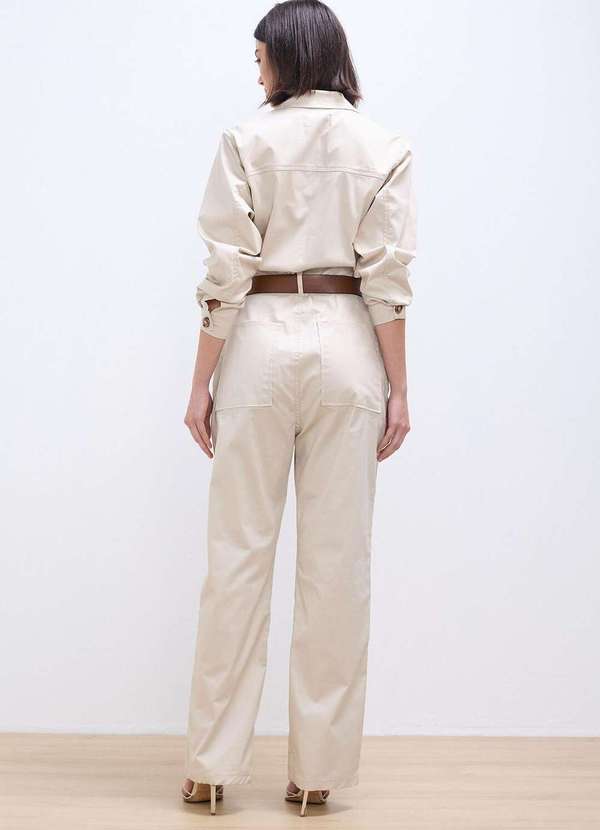 Laccord - Macacao de Sarja com Maxi Bolsos e Cinto Branco 6