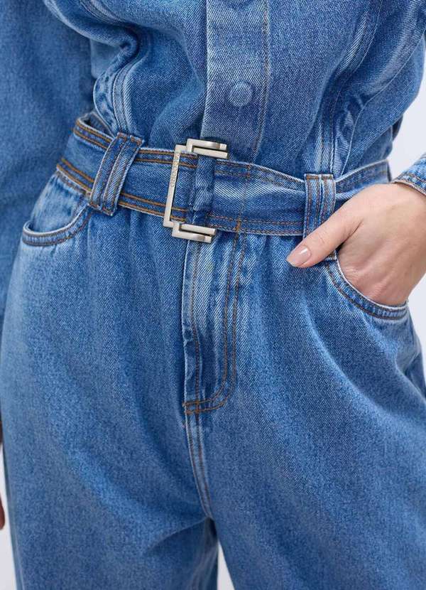 Laccord - Macacao Jeans com Ombros Marcados Denim Medio Azul 5