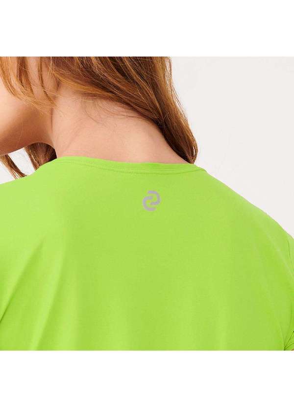 Donna Carioca - Camiseta Básica Verde Jureia Microfibra Verde 3