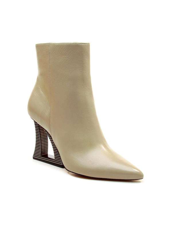 Cecconello - Bota Couro Cano Curto Salto Vazado Cecconello 2443001-3 Bege 2