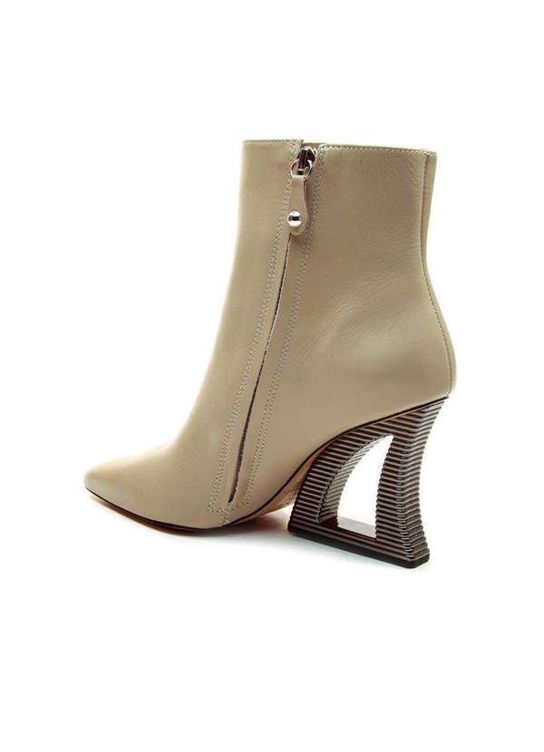 Cecconello - Bota Couro Cano Curto Salto Vazado Cecconello 2443001-3 Bege 3