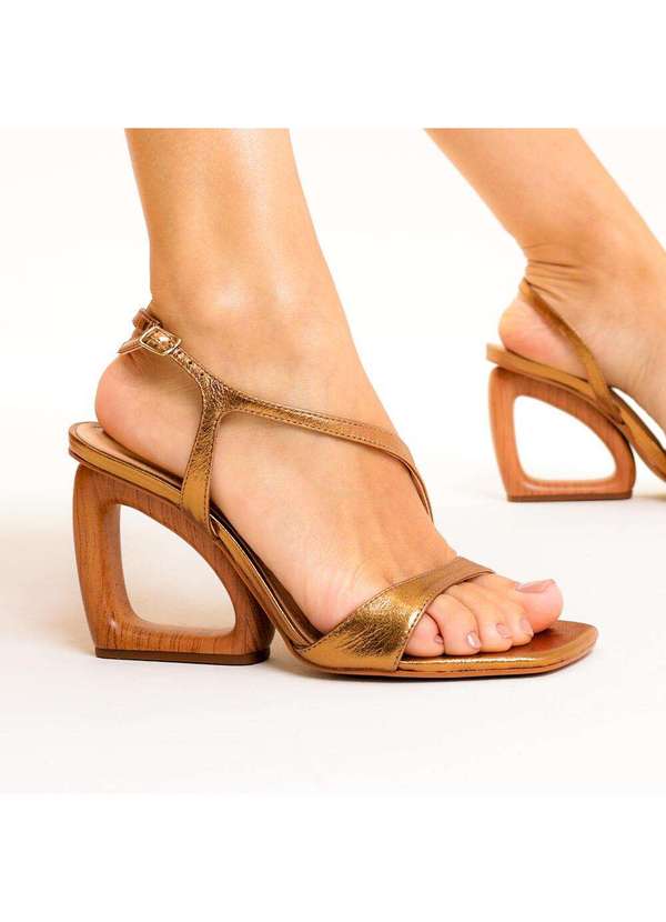 Cecconello - Sandália Couro Salto Alto Cecconello 2743001-1 Bronze 2