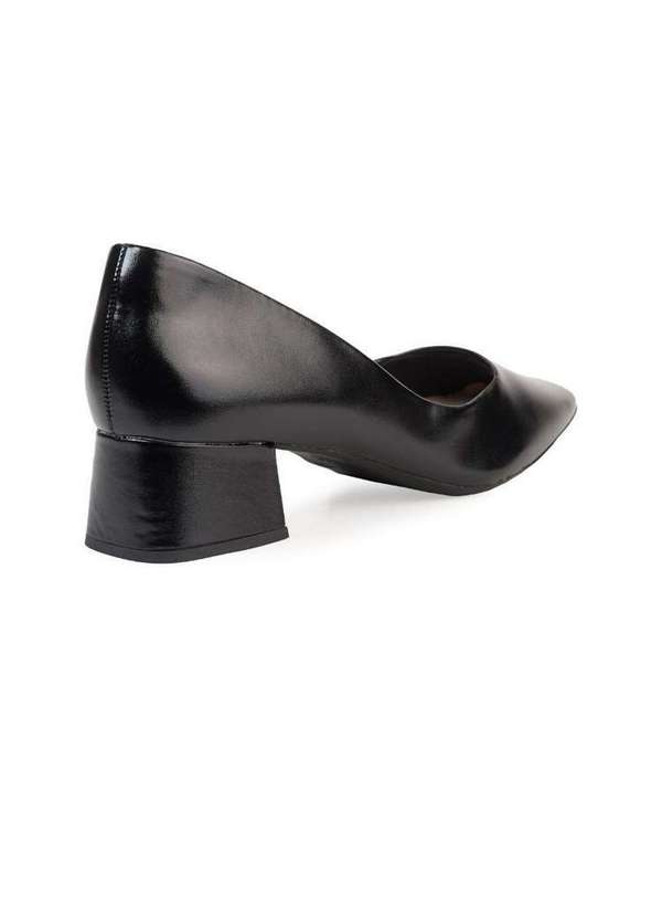 Bebecê - Scarpin Bebecê Salto Médio Bico Quadrado Verniz Preto 4