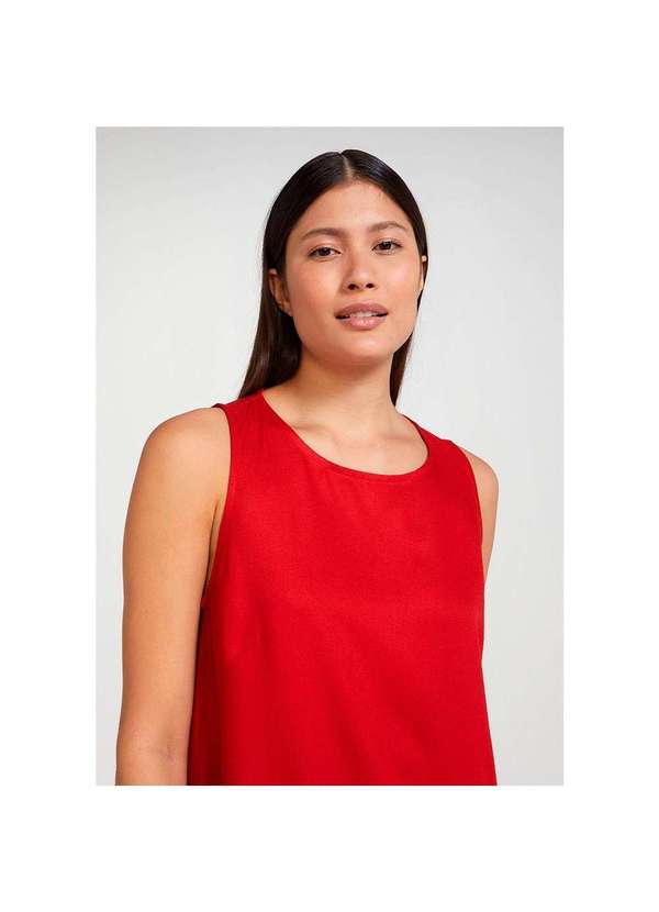 Hering - Vestido Midi sem Manga Evasê em Tecido Vermelho 3