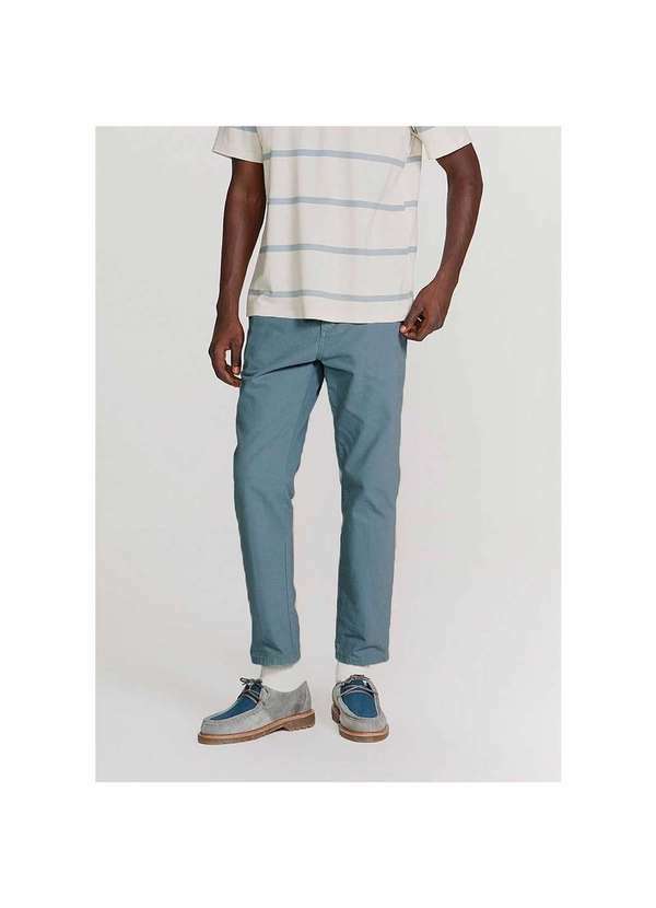 Hering - Calça em Sarja Masculina Taper Azul-Claro