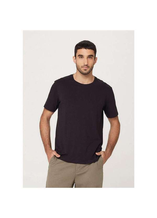Hering - Camiseta Básica Manga Curta Masculina em Malha H Preto