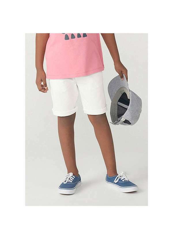 Hering - Bermuda em Chino Infantil Menino com Cinto Off-White