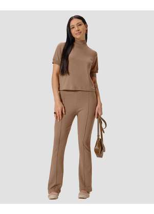 Cereja Rosa - Blusa Feminina em Meia Malha com Gola Alta Marrom - CEREJA ROSA