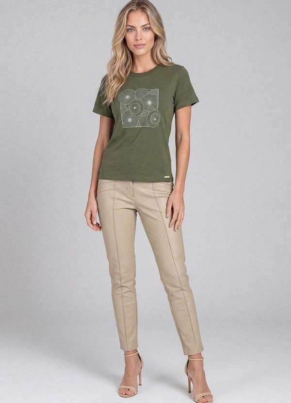 Cereja Rosa - Blusa Feminina em Meia Malha com Retilínea Verde