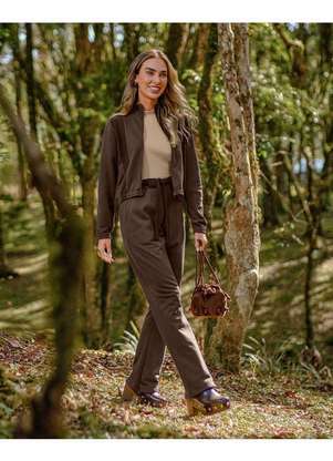 Cereja Rosa - Calça Feminina em Moletom com Faixa e Bolso - Marrom - CEREJA ROSA