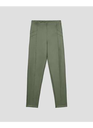 Cereja Rosa - Calça Montaria Plus Size em Neocouro Verde - CEREJA ROSA