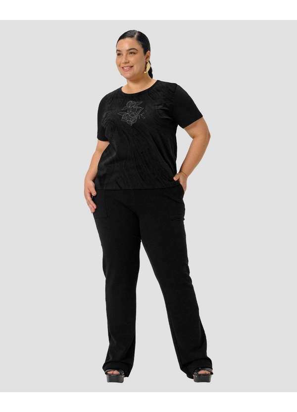 Cereja Rosa - Blusa Feminina Plus Size Manga Curta Estampada - Preto