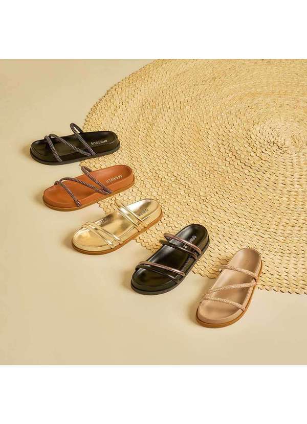 Gabriela - Sandália Gabriela Flatform Tiras Metalizadas Dourada Ouro 2