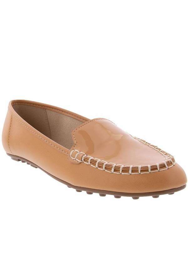 Beira Rio - Mocassim Beira Rio Detalhe Pespontos Verniz Nude Nude