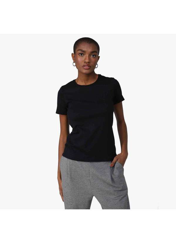 Basicamente - Camiseta Feminina Slim Anti Odor Tech Preto 2