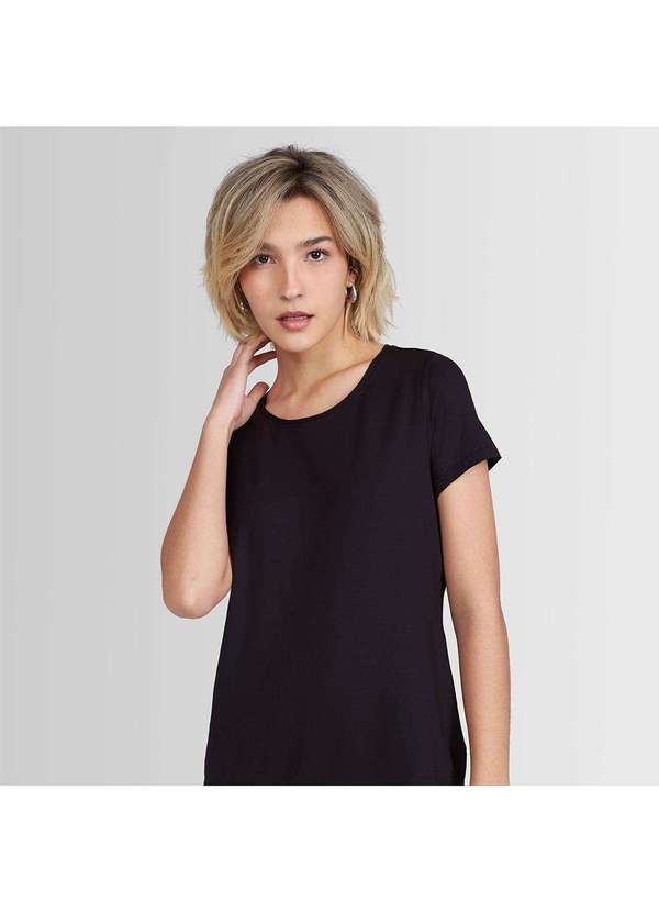 Basicamente - Camiseta Feminina Modal Tech Preto