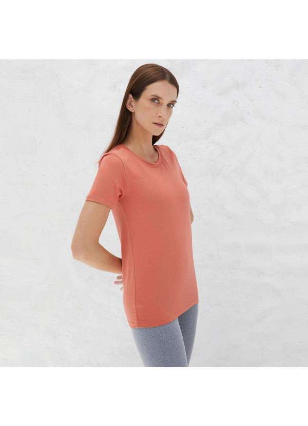 Basicamente - Camiseta Feminina Modal Premium Tech Marrom Telha