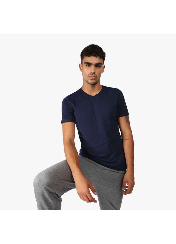Basicamente - Camiseta Masculina Anti Odor Gola V Tech Azul Marinho