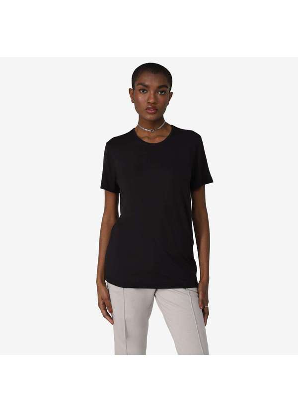 Basicamente - Camiseta Masculina Modal Tech Preto