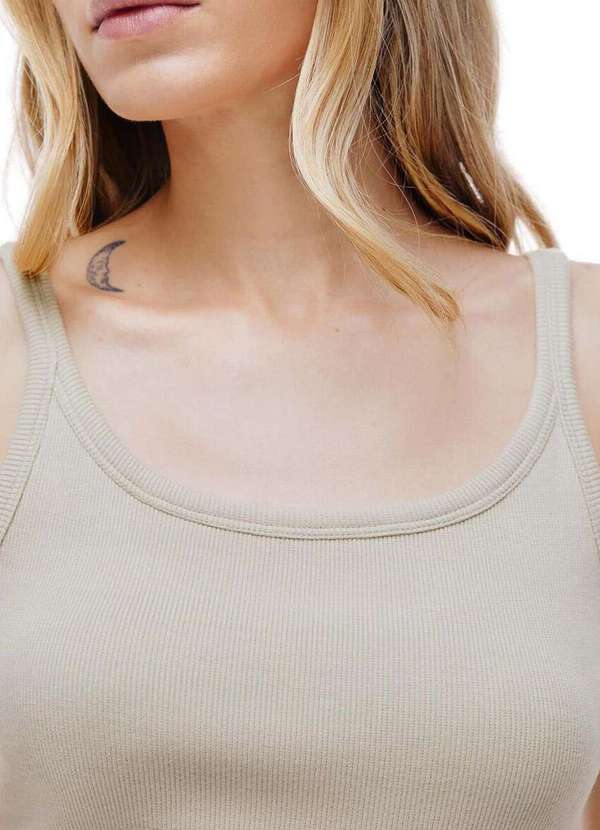 Hering - Blusa Feminina Regata Hering Khqg Eat-Oliva-Claro 3