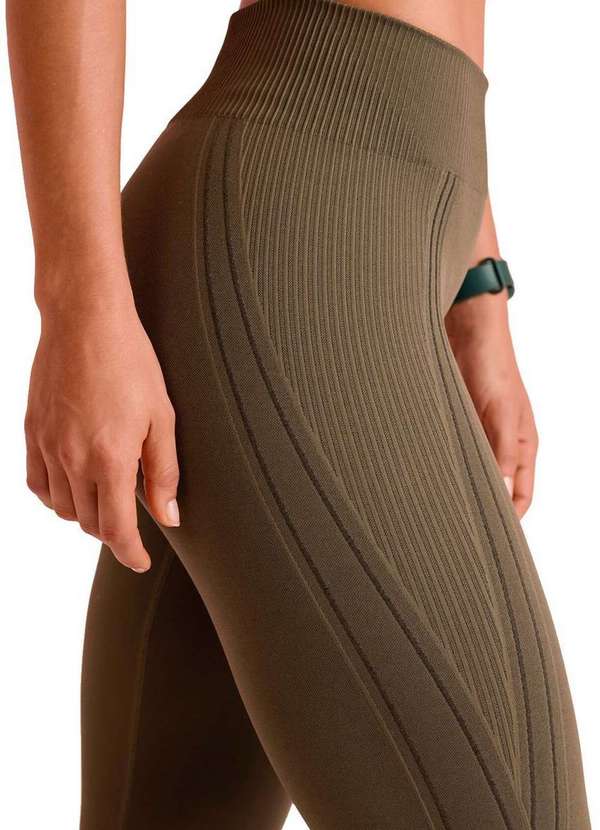 Lupo - Legging Feminina Max Lupo 71053-001 4600-Verde-Militar 4