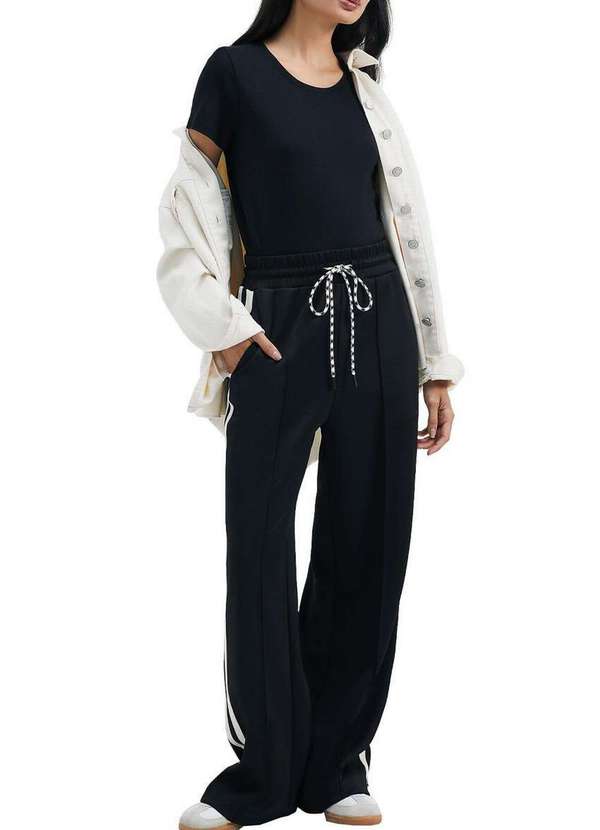 Hering - Camiseta Feminina Hering 0241 N10-Preto 4