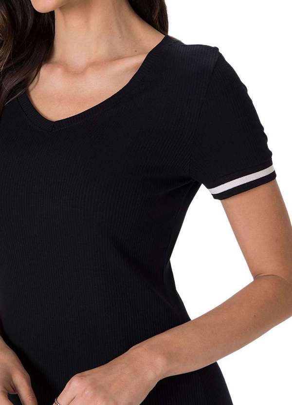 Malwee - Vestido Curto Malwee 1000126672 00004-Preto 3