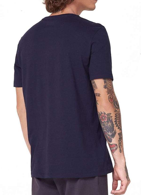 Hering - Camiseta Masculina Hering 022b Nat-Verde 2