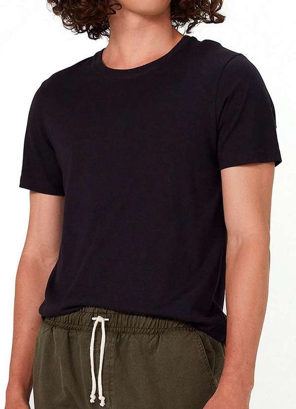 Hering - Kit com 2 Camisetas Masculina Hering 0201 Preto 2