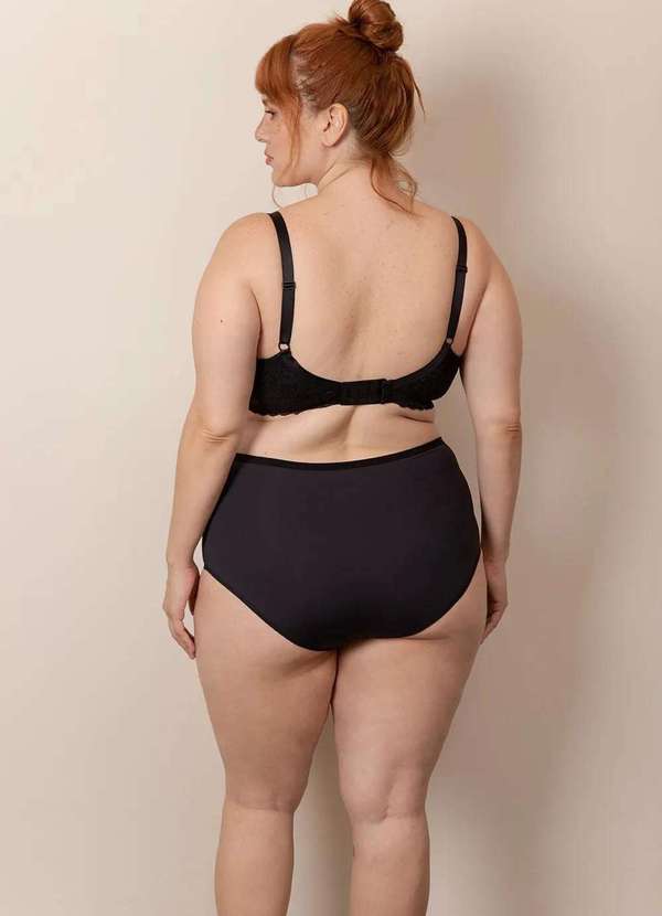 Sizély - Calcinha Hot Pants Compressão e Renda Plus Size Preto 2