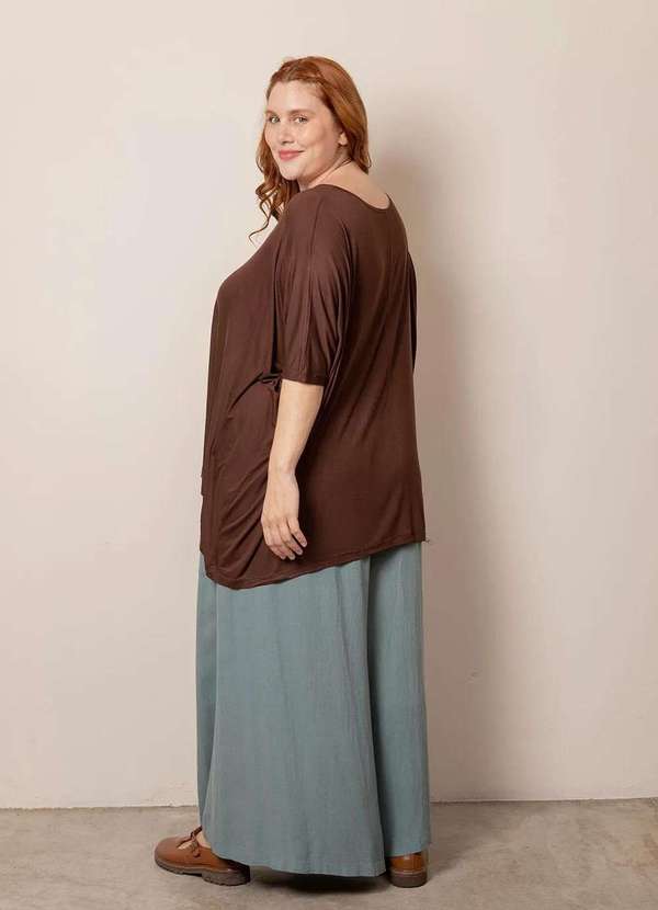 Bold - Blusa Ampla Tecido Ultra Leve Plus Size Marrom 4